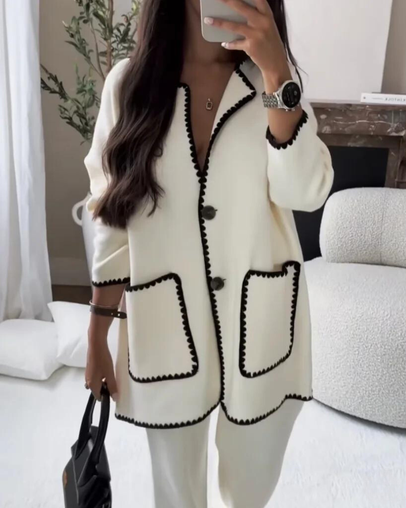 Alicia - Chic Contrast Set