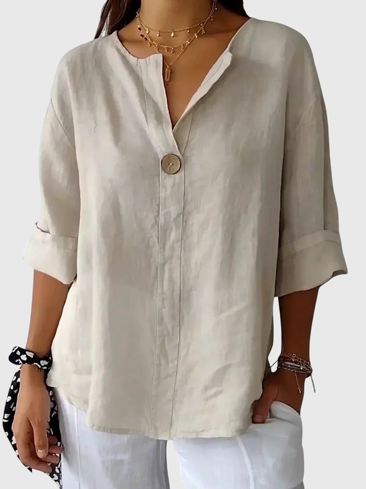 Annie | Chic Comfort Blouse